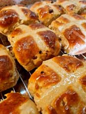 Clickable image of prepared Hot cross buns